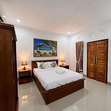 Penyon Beach House Ped Luaran gambar